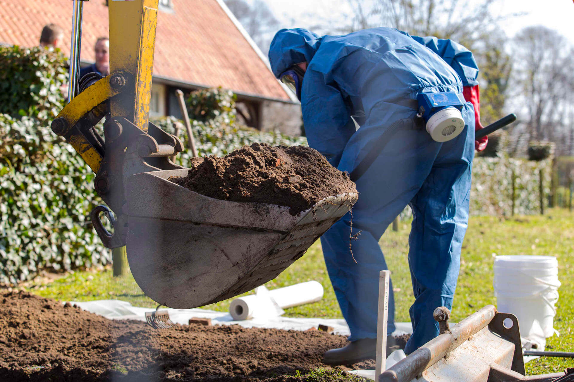 Asbest Bodem Sanering ’t Gijmink In Goor